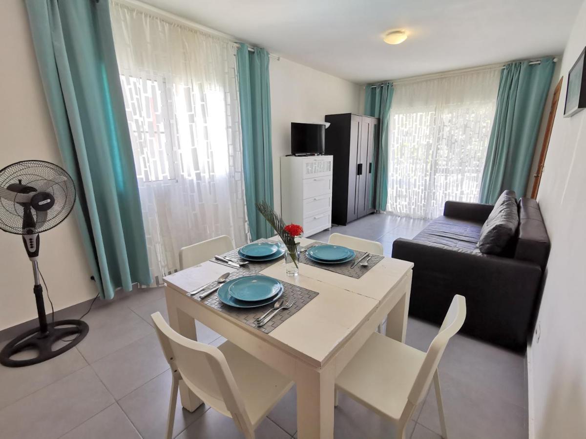 Tropicana Suites Deluxe Beach Club And Pool - Playa Los Corales Πούντα Κάνα Εξωτερικό φωτογραφία